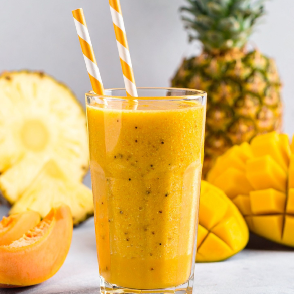 Copycat McDonald's Mango Pineapple Smoothie Recipe