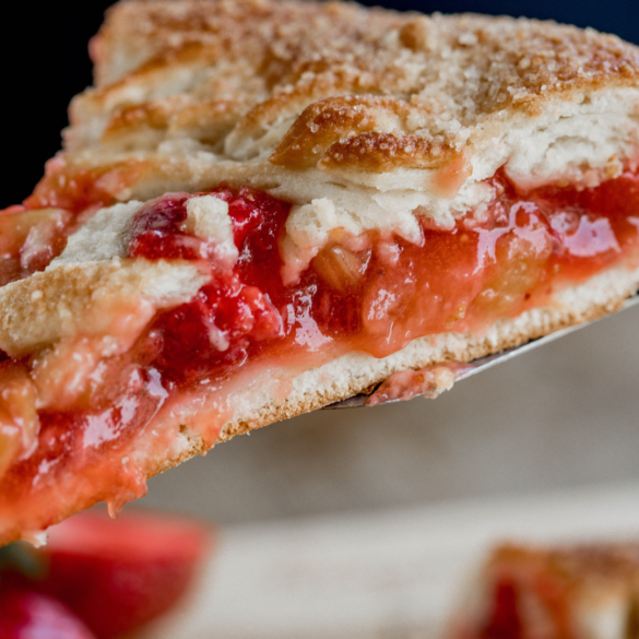 Strawberry Rhubarb Scones Recipe